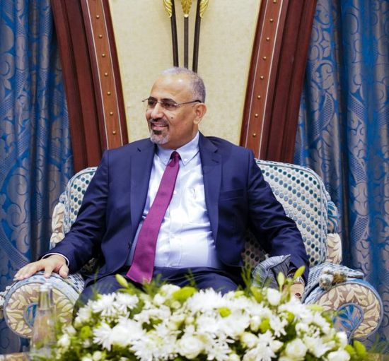 الجنوب قوي بأشقائه.. الرئيس الزُبيدي يرسخ الحضور السياسي بـ "لقاءات السفراء"