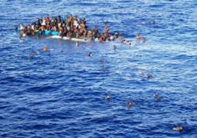 فقدان 20 مهاجرًا بعد غرق قارب قبالة تونس