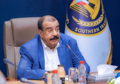 بن بريك يستعرض سير عملية هيكلة هيئات الانتقالي