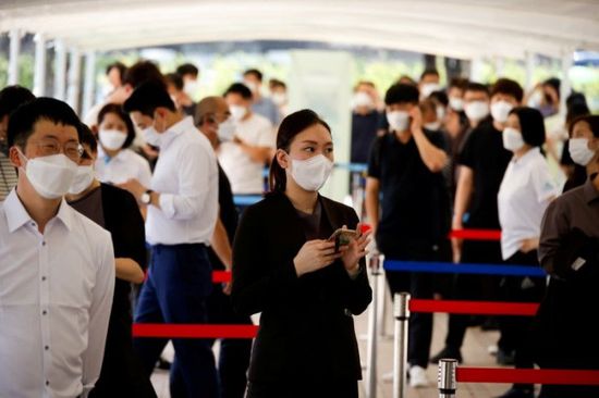 كوريا الجنوبية تسجل 4 آلاف إصابة جديدة بكورونا