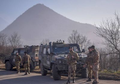 توقيف أربعة عانصر شرطة في كوسوفو