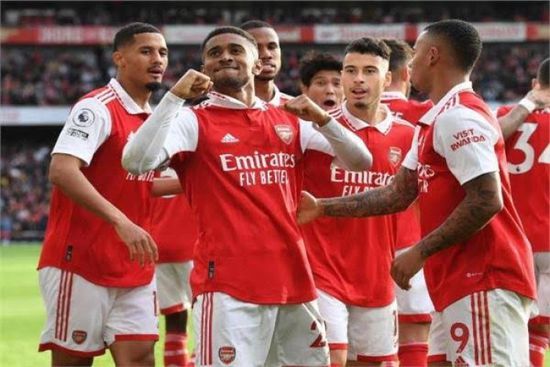 أرسنال يتعادل مع وست هام ويتلقى ضربة جديدة في سباق اللقب