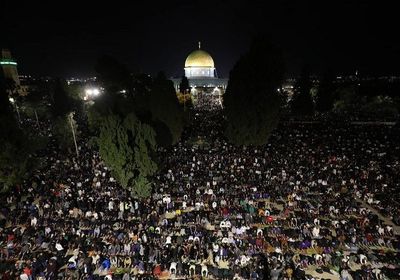 280 ألف مصل يؤدون صلاة التراويح بالمسجد الأقصى