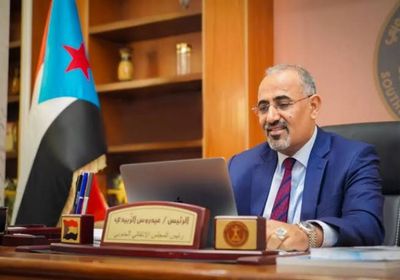 الرئيس الزُبيدي يهنئ الجنوبيين بذكرى تحرير عدن ويجدد العهد