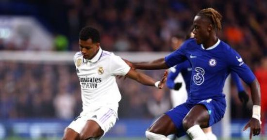 التعادل السلبي يحسم الشوط الأول للريال وتشيلسي