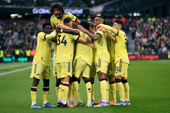 موعد مباراة كريستال بالاس وإيفرتون بالدوري الإنجليزي