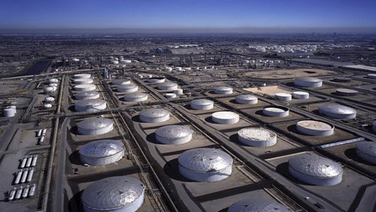 تراجع مخزونات النفط الأمريكية مع ارتفاع الصادرات