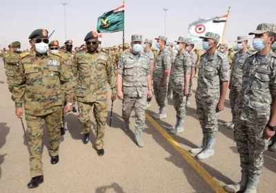 الجيش السوداني يعلن إجلاء 177 جنديًا مصريًا لبلادهم