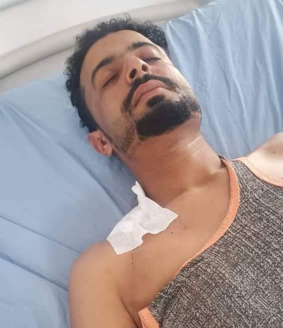 سقوط جريح برصاص قناص حوثي بقطاع الفاخر