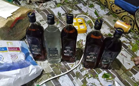 واردة من الخارج.. إحباط تهريب خمور إلى الضالع