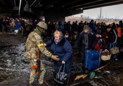 الدفاع الروسية تهاجم أوكرانيا بسبب الممر الإنساني