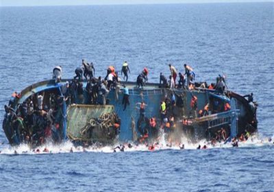 غرق قارب مهاجرين قبالة السواحل الليبية وانتشال 11 جثة