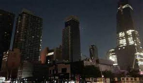 انقطاع الكهرباء عن نصف مليون منزل في كيبيك الكندية