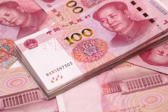 اليوان يتفوق على الدولار في معاملات الصين الخارجية