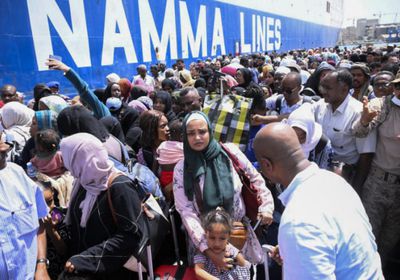 واشنطن: المئات غادروا السودان برًا وبحرًا وجوًا