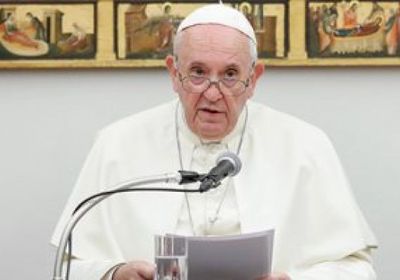 البابا فرنسيس: الفاتيكان يشارك في مهمة سلام بين روسيا وأوكرانيا