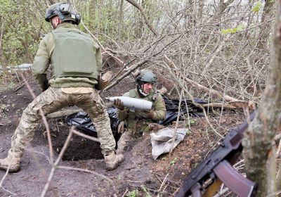 قوات أوكرانية تطرد بعض القوات الروسية من مواقع في باخموت