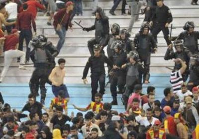 الكاف يدين بشدة شغب المشجعين