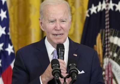 بايدن يدعو مكارثي لاجتماع مهم بالبيت الأبيض