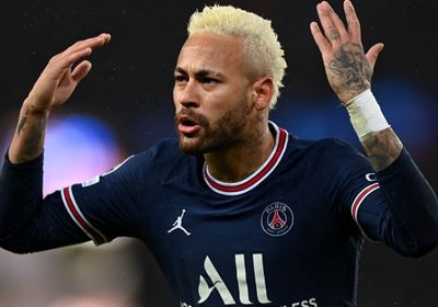 جماهير باريس سان جيرمان تهاجم نيمار في منزله