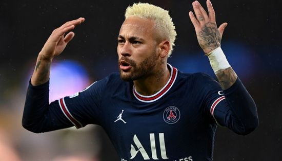 جماهير باريس سان جيرمان تهاجم نيمار في منزله