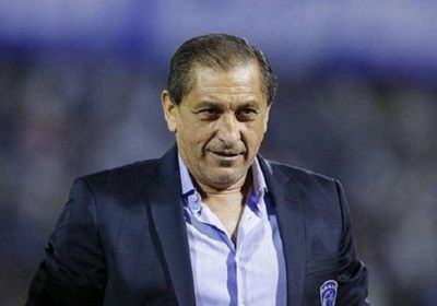 دياز يتجاهل تكهنات تعاقد الهلال مع ميسي