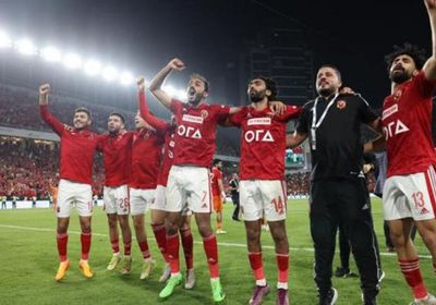 الحالة الصحية لمحمود متولي بعد سقوطه مع نهاية مباراة الأهلي وبيراميدز