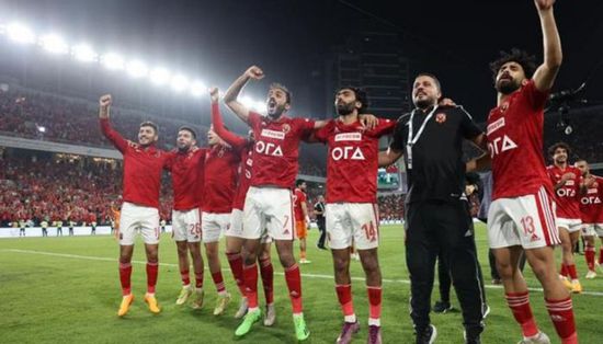 الحالة الصحية لمحمود متولي بعد سقوطه مع نهاية مباراة الأهلي وبيراميدز