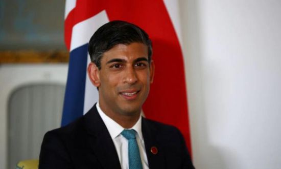 سوناك يشيد بمراسم تتويج الملك تشارلز ملكًا لبريطانيا