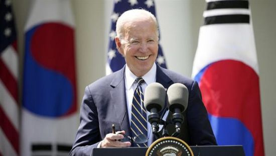 بايدن يحذر من انخفاض فرص العمل