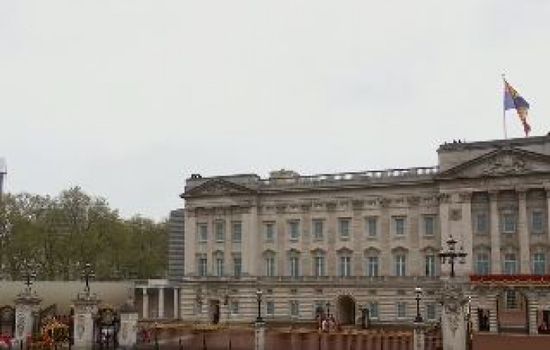 تشارلز الثالث يؤدي القسم ملكا لبريطانيا