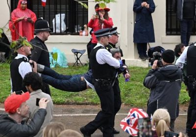 اعتقال مناهضين للملكية باحتفالات تتويج تشارلز