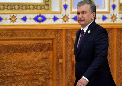 رئيس أوزبكستان يدعو لإجراء انتخابات رئاسية مبكرة