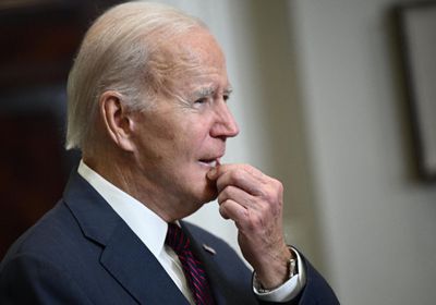 بايدن يدعو إلى حظر البنادق الهجومية بعد واقعة تكساس