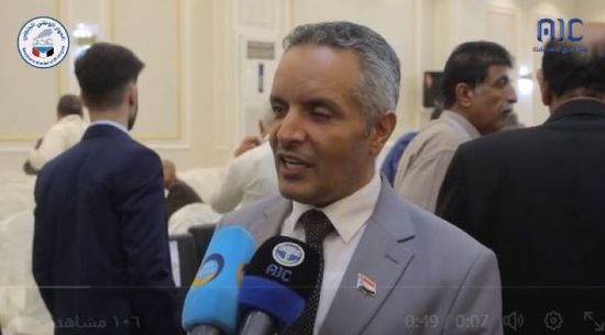 اليافعي يهنئ شعب الجنوب بنجاح اللقاء التشاوري: حدث عظيم