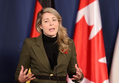 لهذا السبب.. كندا تطرد دبلوماسيًا صينيًا