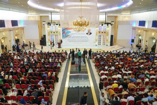اللقاء الموسع للشباب والمرأة يثمن قرارات الرئيس الزُبيدي