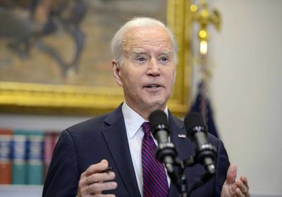 انقسام بين بايدن ومكارثي حول سقف الدين