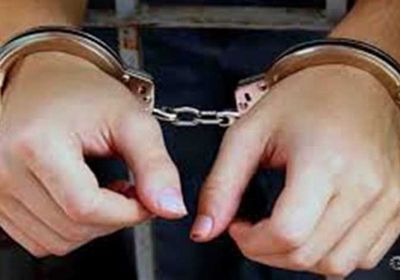 بحوزتهم أسلحة.. يمني بين 4 مروجي مخدرات في نجران