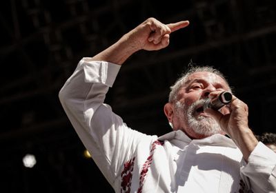 لولا يهاجم البنك المركزي البرازيلي لعدم خفض الفائدة