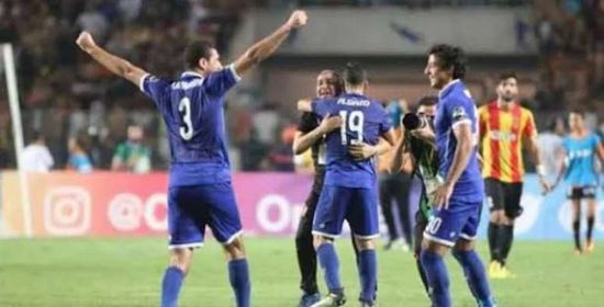 الأهلي المصري يضرب الترجي في عقر داره بثلاثية