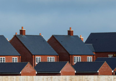 هبوط أسعار المنازل في بريطانيا بعد 3 أشهر من الارتفاع