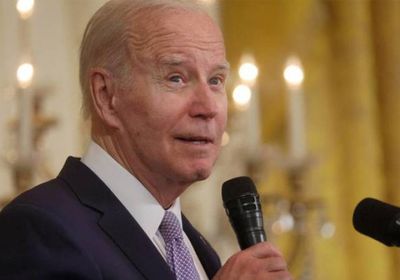 بايدن يشيد بمحادثات الكونغرس بشأن سقف الدين