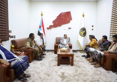 بن بريك يلتقي الشيخ لحمر علي الأسود