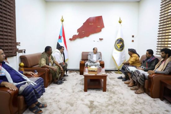 بن بريك يلتقي الشيخ لحمر علي الأسود