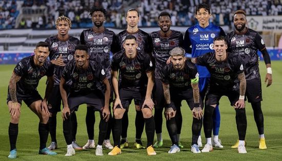 الشباب يخسر ويبتعد عن الصراع على لقب الدوري السعودي