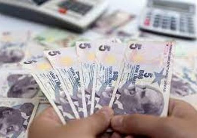 هبوط الليرة التركية إلى 19 مقابل الدولار