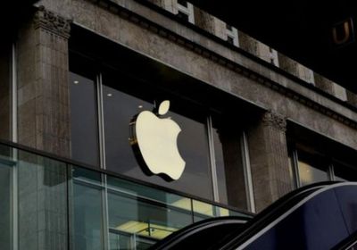 إيطاليا تحقق مع آبل بشأن احتكار سوق التطبيقات