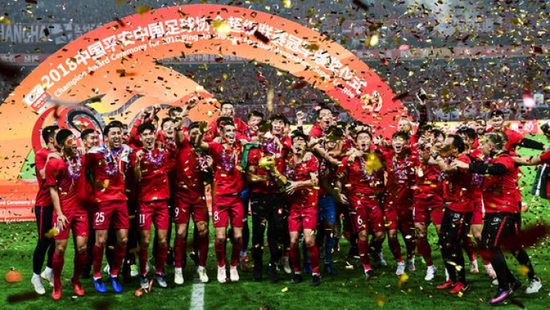 الصين تؤكد احتجاز لاعب كرة قدم كوري في شبهة رشوة