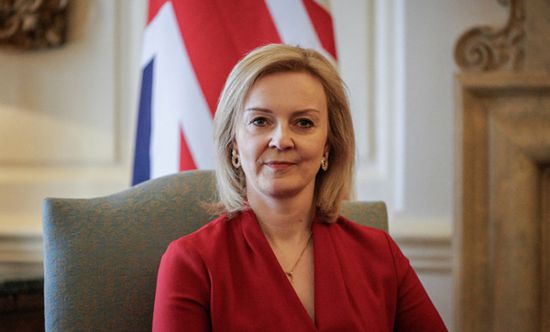 ليز تراس تطالب بمزيد من الحزم حيال الصين